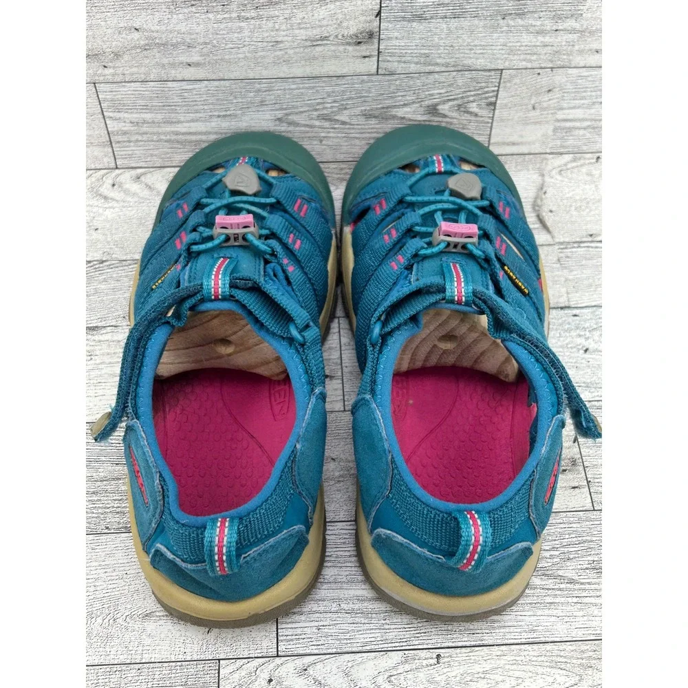 Keen Newport H2 Blue Pink Hiking Sandals Kids Sz 5 1020362 Toe Protection